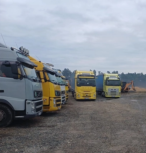 O mica parte din flota de transport a companiei MGAL